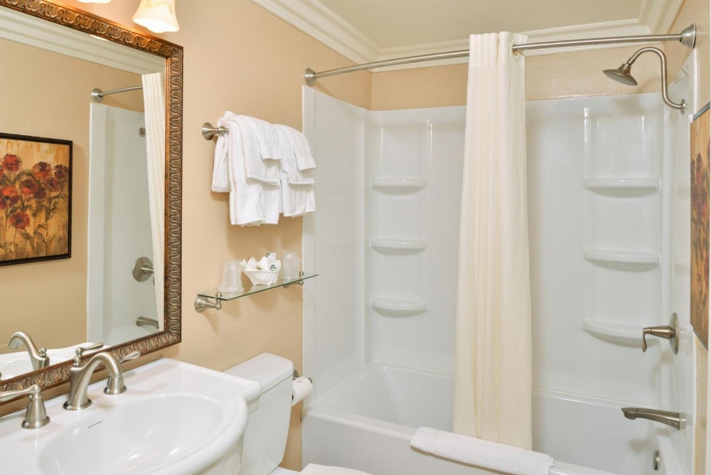 Dana Point Marina Inn