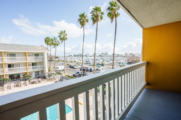 Dana Point Marina Inn image 20